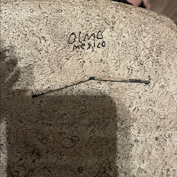 Stone Decor with Black Lizard Design wall hanger signed - Picture 2 of 2